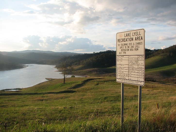 Lake Lyell
